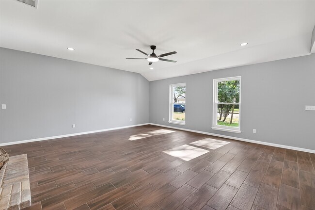 Building Photo - 3238 E Rangecrest Pl