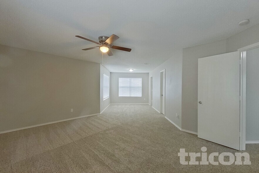 Building Photo - 6209 Winnebago Ct