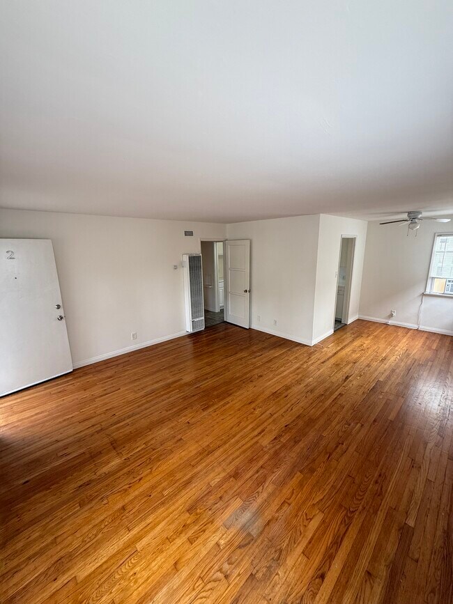 Building Photo - 3970 Sawtelle Blvd