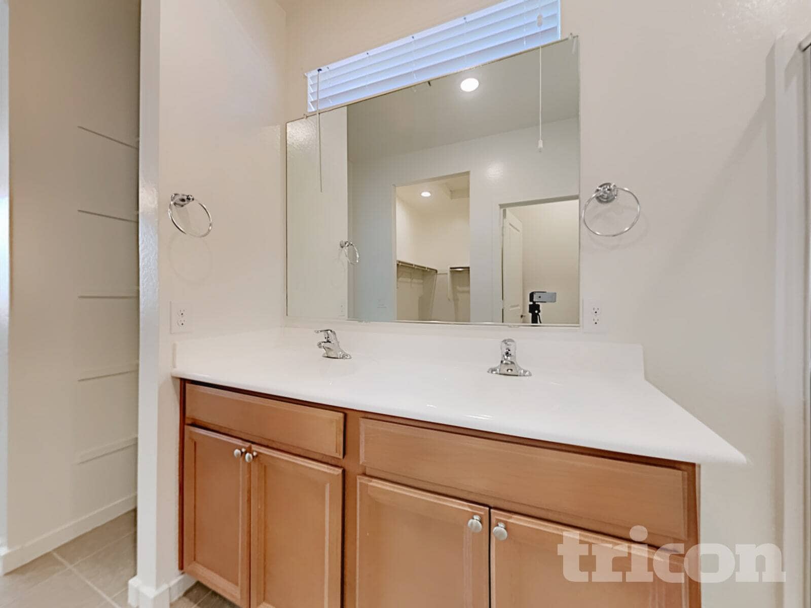 Building Photo - 13283 N 144th Ln