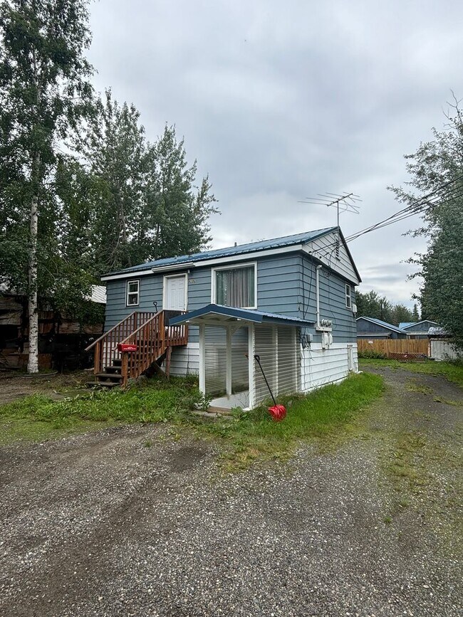 Primary Photo - Blueberry St.