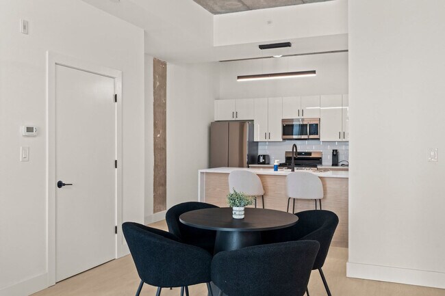 Building Photo - 1247 N 2nd St