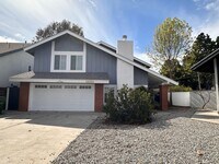 Building Photo - Beautiful 4-Bedroom Home located in one of most desirable neighborhoods