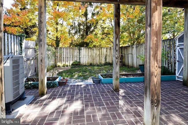 Building Photo - 265 Town Branch Terrace SW