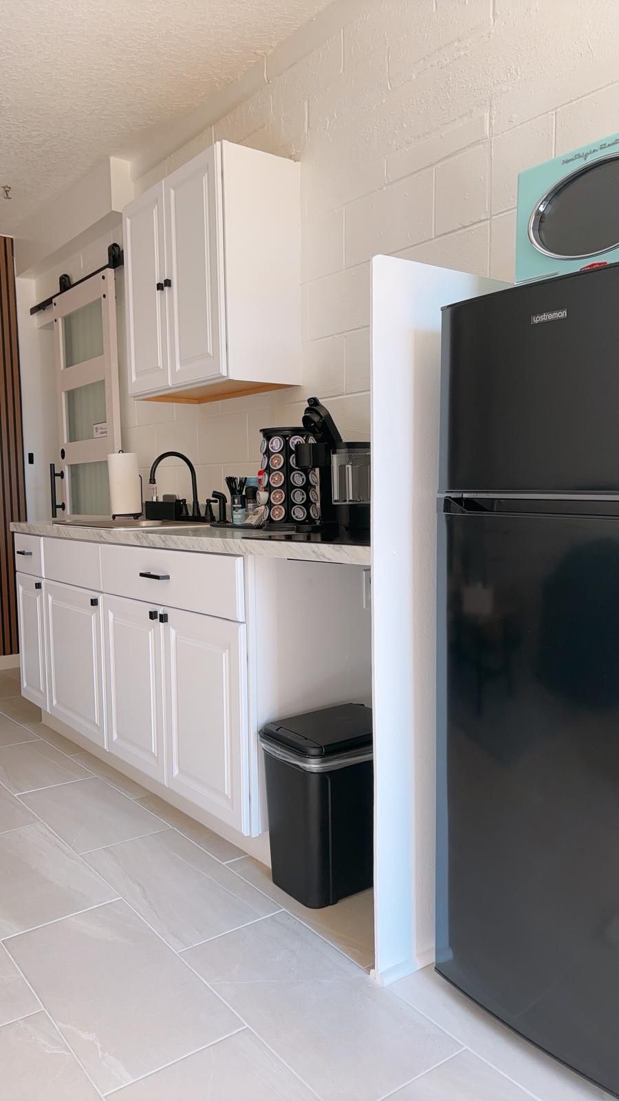 Building Photo - 3122 Eleuthera Ln