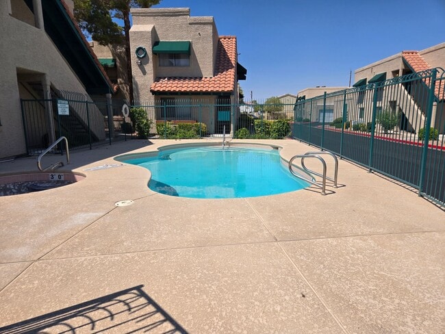 Building Photo - A Fabulous 2 Bed, 2 Bath, 1 Car Attached G...
