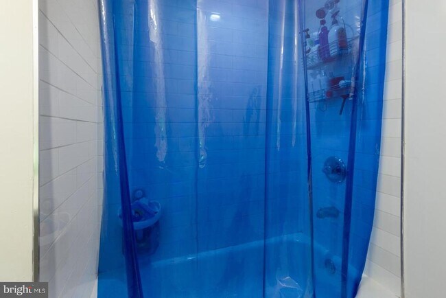 Building Photo - 2322 Wilder St