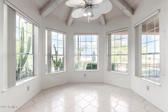 Building Photo - 15848 E Brodiea Dr