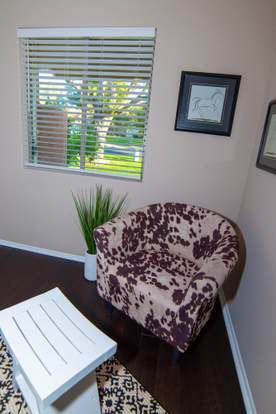 Building Photo - 424 Tava Ln