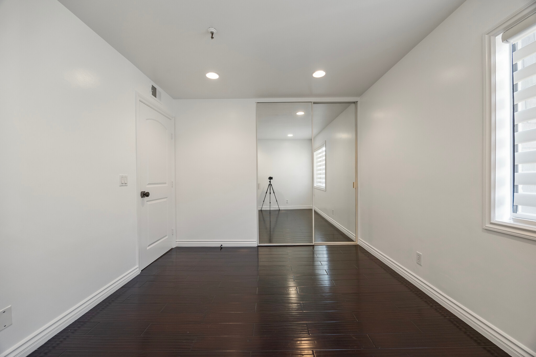 Building Photo - 20 Sea Island Dr