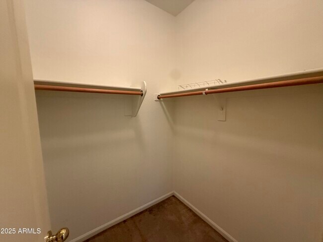 Building Photo - 2807 E Desert Broom Pl