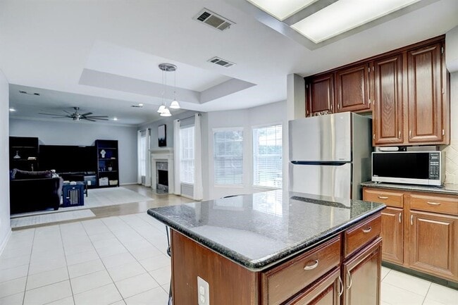 Building Photo - 12503 Merit Way Ct