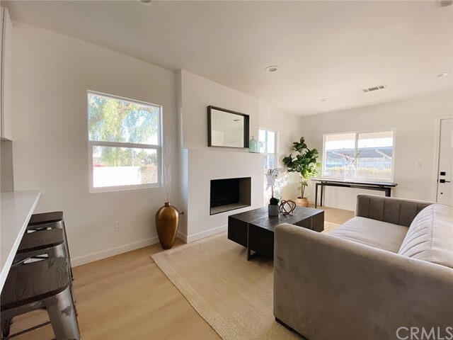 Building Photo - 8009 Hill Dr