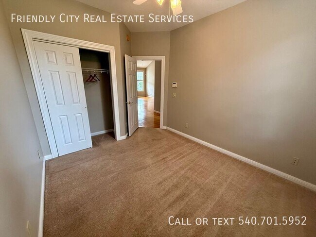 Building Photo - 51 Cambridge Cir