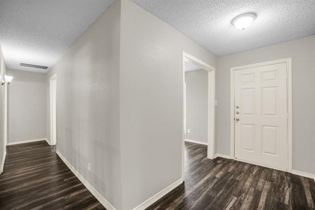 Building Photo - 5902 Fawn Valley Ln