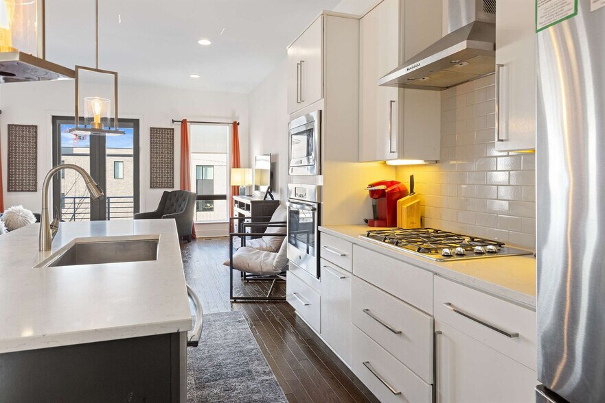 Building Photo - 1109 Archer St