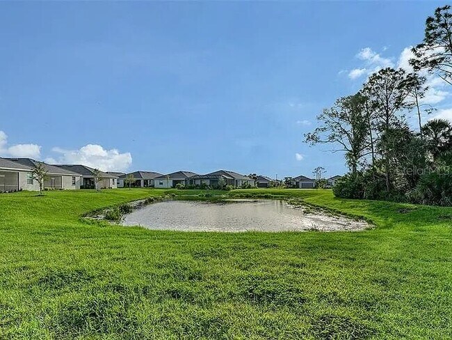 Building Photo - 10896 Pinot Dr