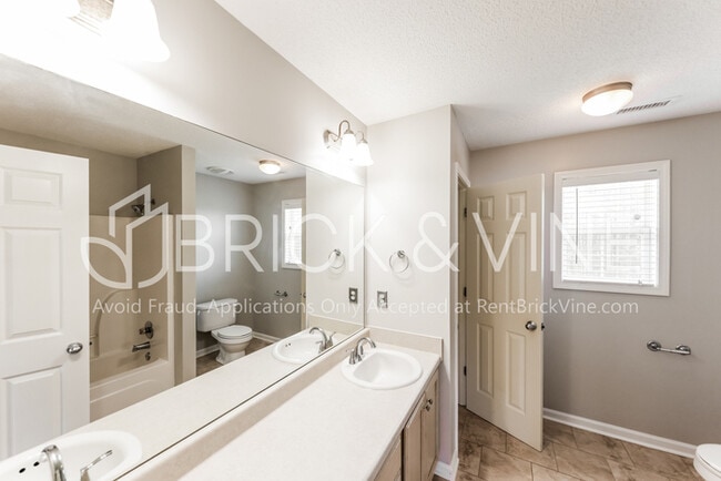 Building Photo - 7360 Old Acton Rd