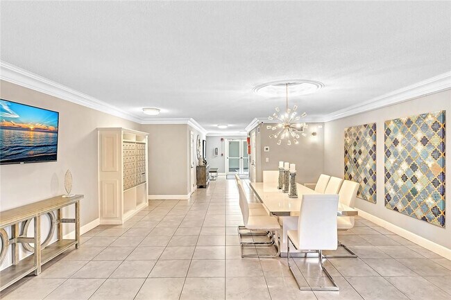 Building Photo - 1439 S Ocean Blvd