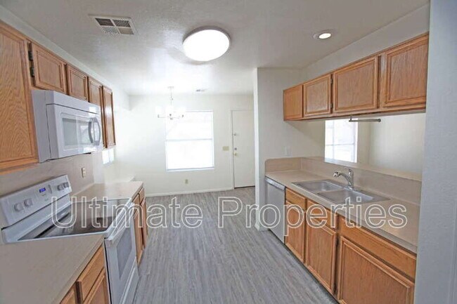 Building Photo - 6853 N 78th Ave