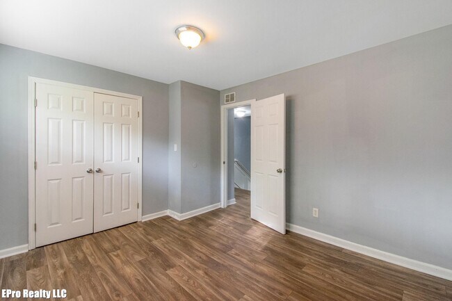 Building Photo - Welcome Home!