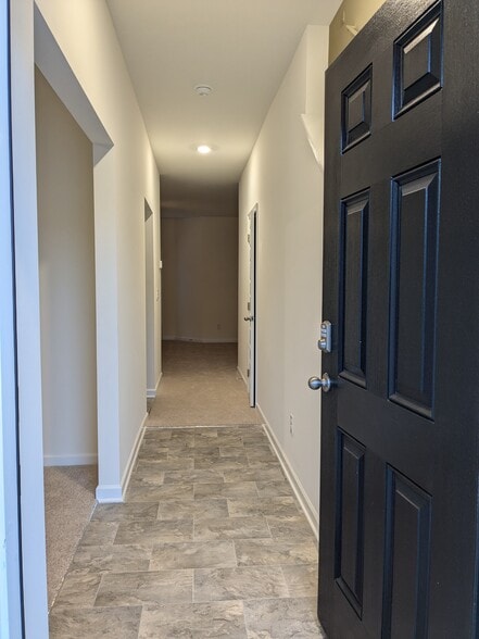 FrontHallway - 4292 Callum Ct