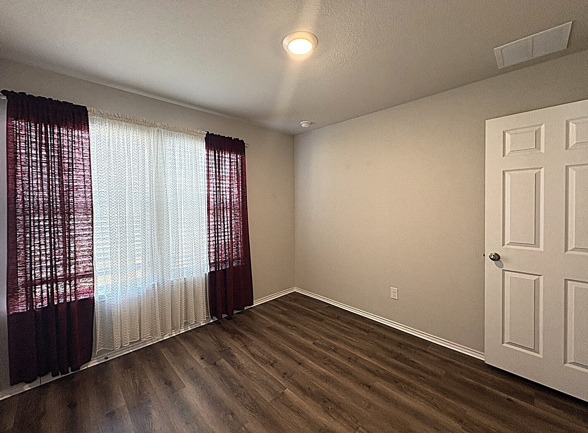 Building Photo - 2418 Corradino St