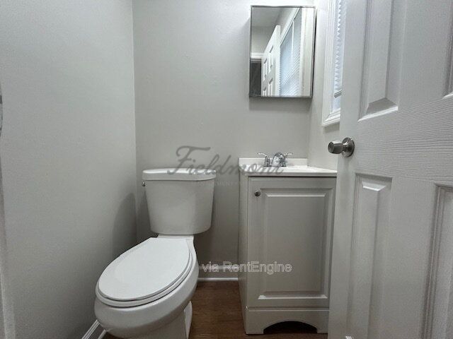 Building Photo - 17 Wintergreen Ln