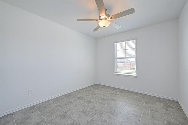 Building Photo - 1123 Lipizzan Ln