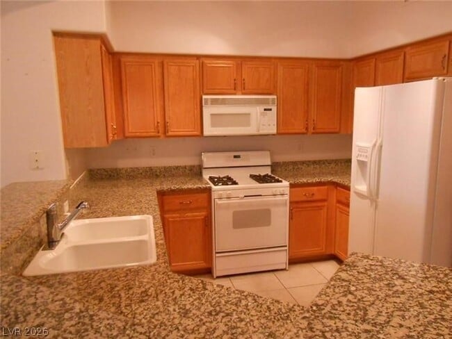 Building Photo - 103 Topsail Dr