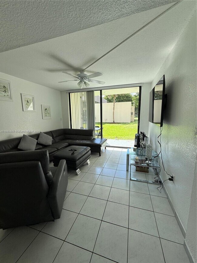 Primary Photo - 8000 SW 149th Ave