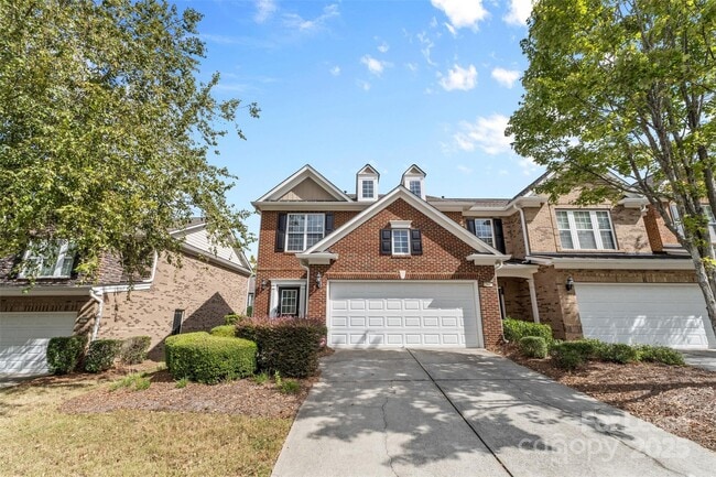 Building Photo - 15627 Canmore Street