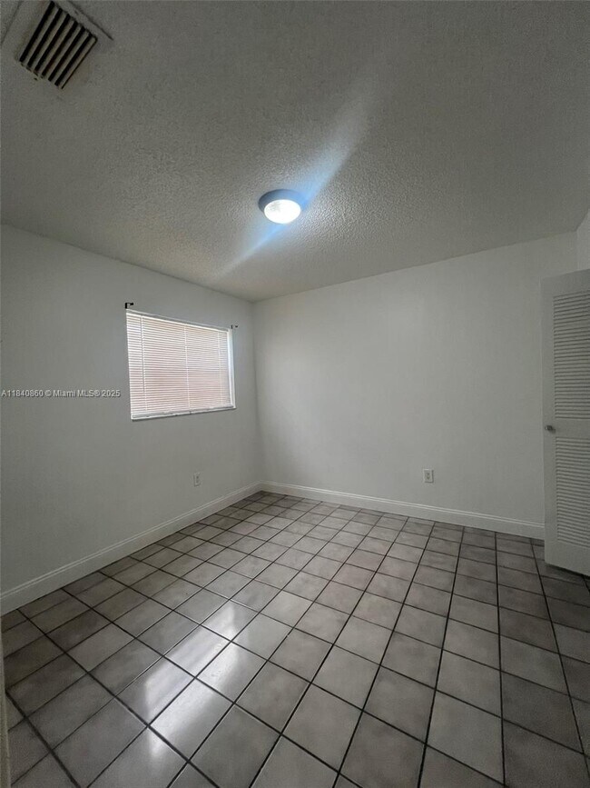 Building Photo - 5935 W 26th Ave