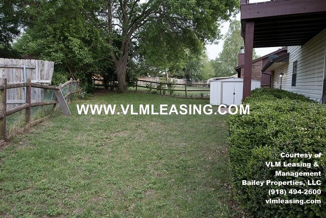 Building Photo - 3317 S 143rd E Ave
