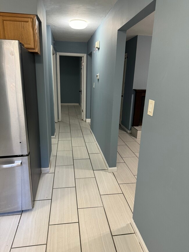 Building Photo - 1924 Nekoma Ct