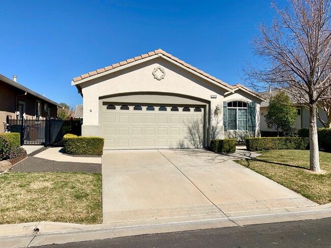 Building Photo - Recently Updated! 55+ Senior Living