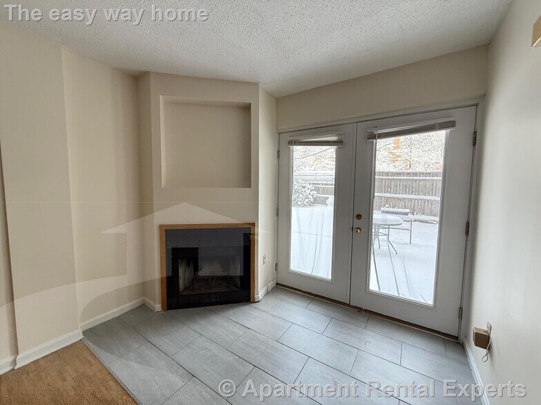 Building Photo - 345 Franklin St