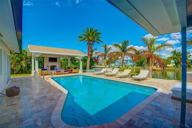 Building Photo - 807 Snug Island