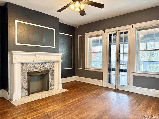 Building Photo - 246 Bryant St