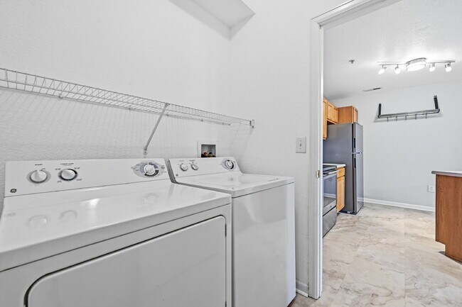 Building Photo - $1,595.95, 1 Bed, 1 Bath Condo in Aurora with In Unit Laundry and Pool Access!