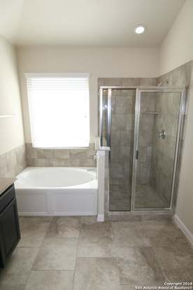 Building Photo - 5633 Briar Fld
