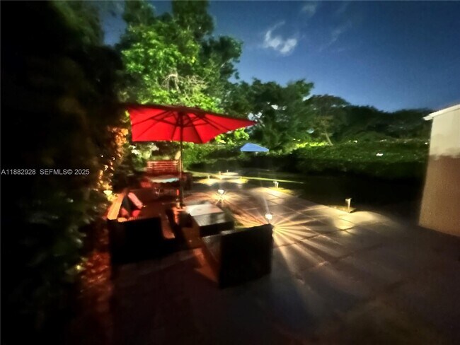 Building Photo - 4718 NW 15th Ave