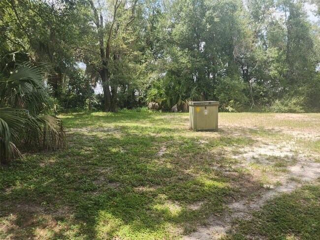 Building Photo - 940 Fenton Ln