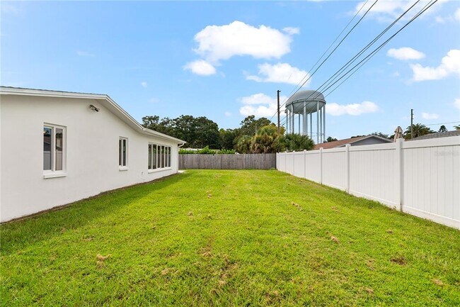 Building Photo - 1468 Sandy Ln