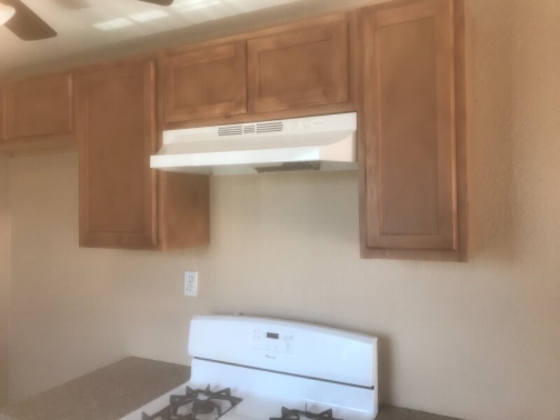 Building Photo - 11815 Nancy Ave