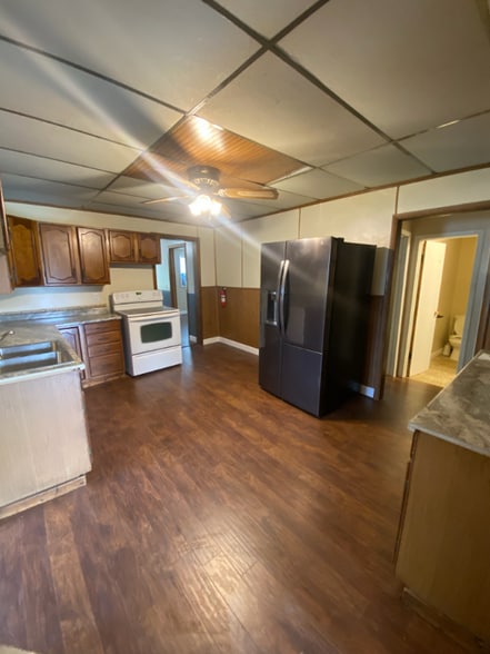 Building Photo - 2514 Q St