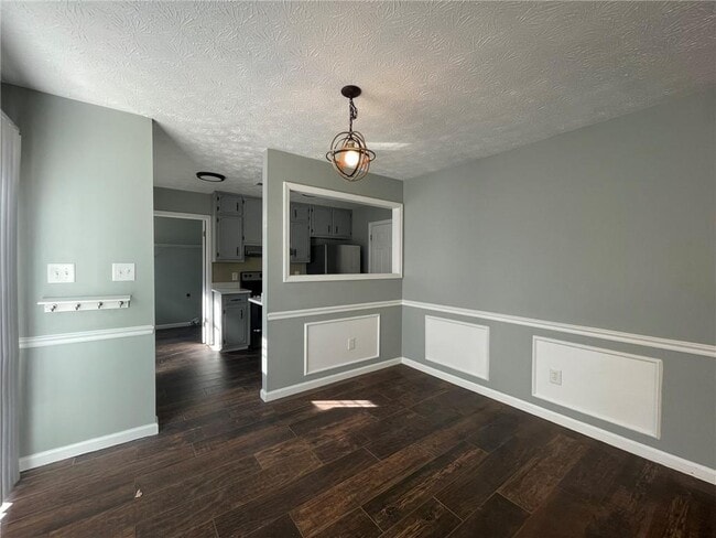 Building Photo - 3076 Mill Falls Ct