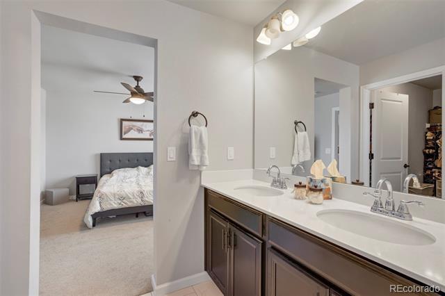 Building Photo - 5636 Canyon View Dr