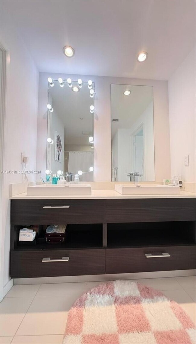 Building Photo - 45 SW 9th St