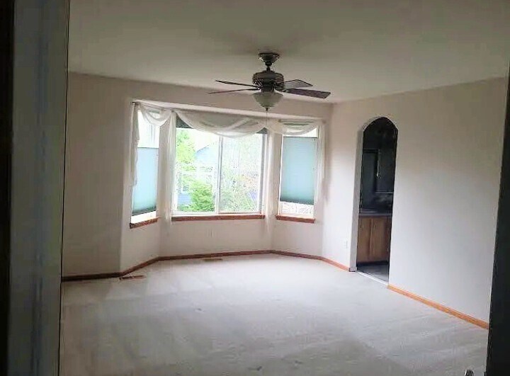 Building Photo - 4507 Winona Pl